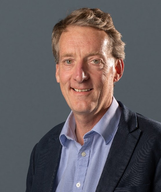 Corporate headshot of Dr Andy Samuel, Met Office Non-Executive Director