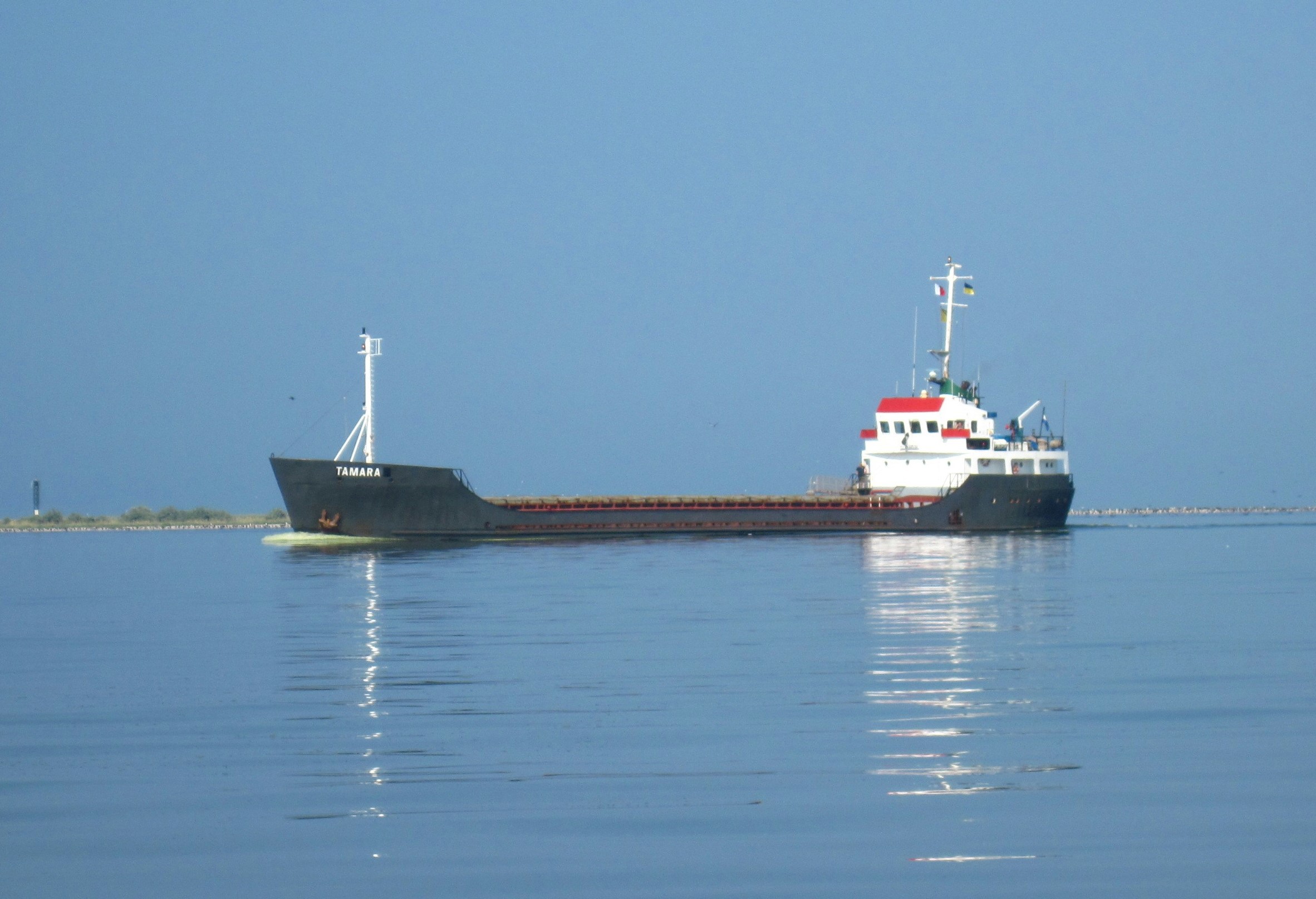 Unsplash - pic of ship in sea
